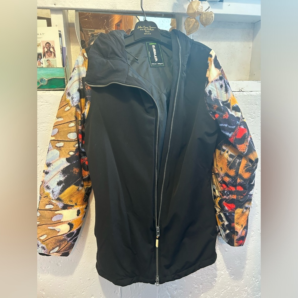 ARMADA Women’s ski jacket butterfly pattern Size M